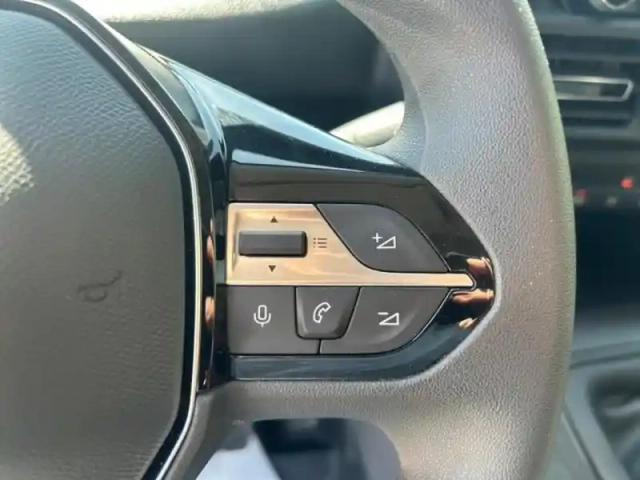 Peugeot Partner m 1000kg bluehdi 100ch s&amp;s — photo 13