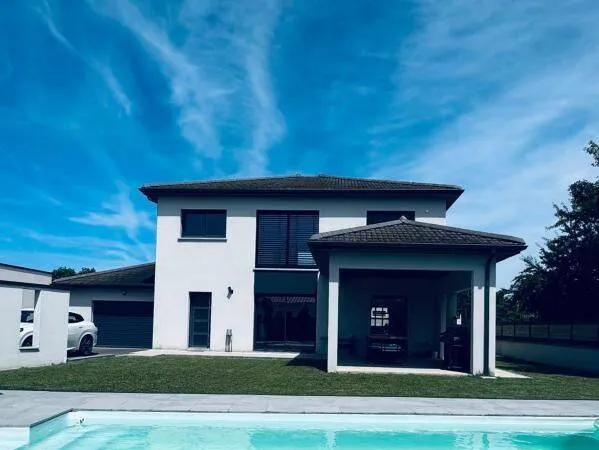 Maison 5 pièces 158 m²