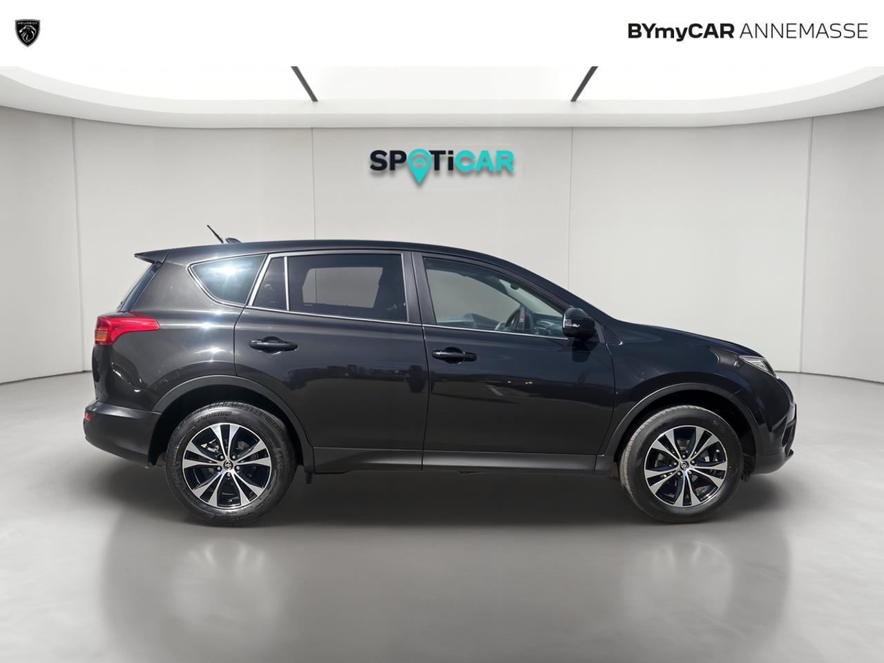 Toyota Rav4 124 d-4d 2wd life — photo 6