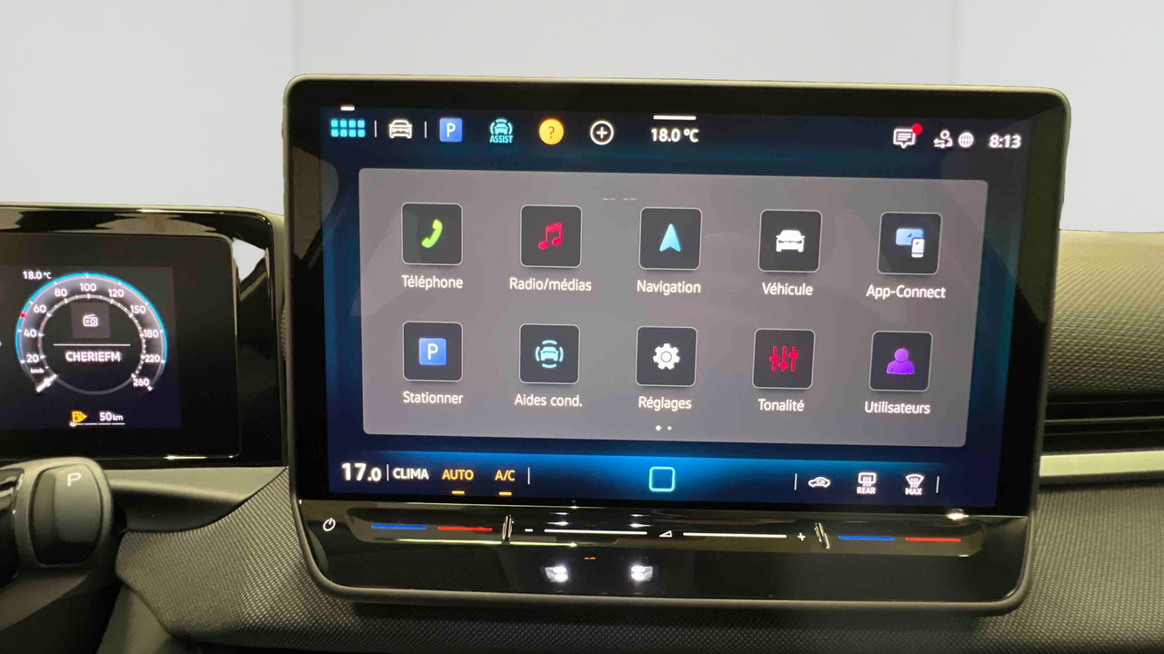 Volkswagen T-Roc 1.5 eTSI Hybrid 116 ch DSG7 — photo 16