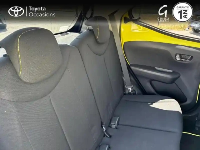 Toyota Aygo 1.0 vvt-i 69ch x-cite 3 jaune fizz 5p — photo 7