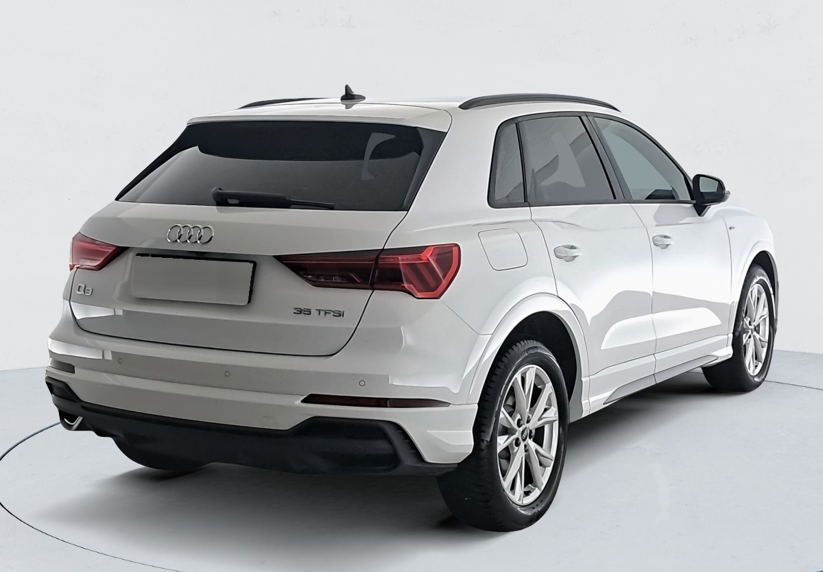 Audi Q3 — photo 5