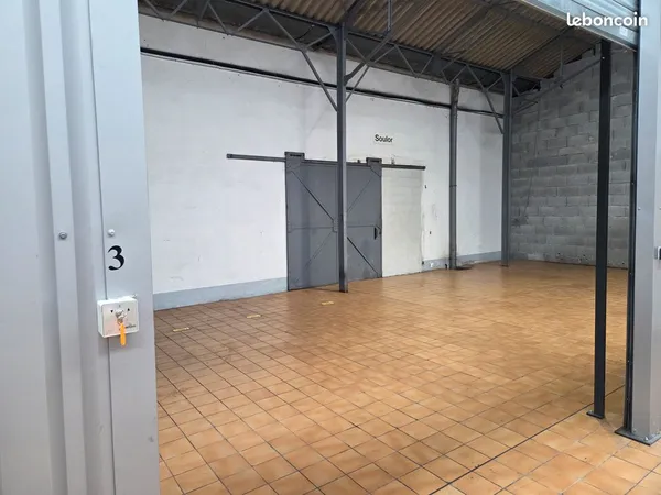 Garage à louer