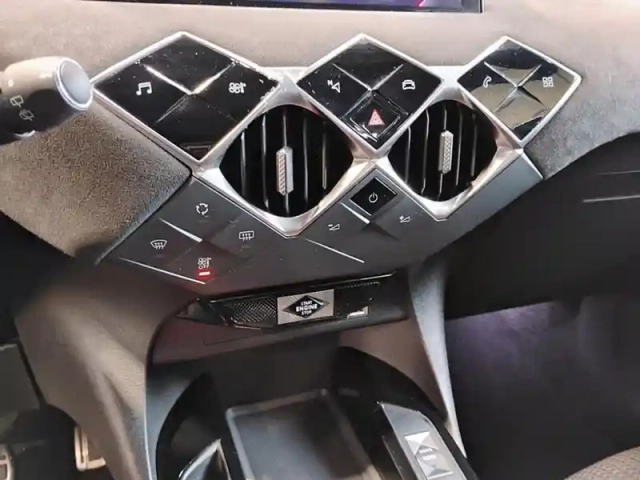 Ds Ds 3 ds3 crossback puretech 130 eat8 performance line+ — photo 13
