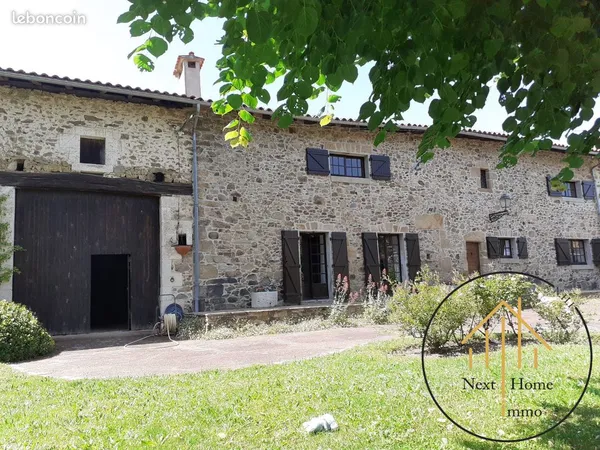 Propriété 5 pièces 196 m²