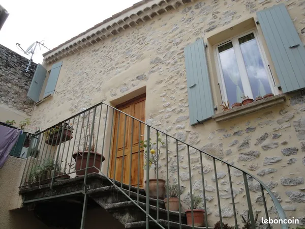 Buis les Baronnies (26170) - appartement en duplex 4 pièces de 90 m²