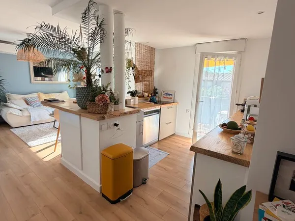 Appartement entièrement rénové