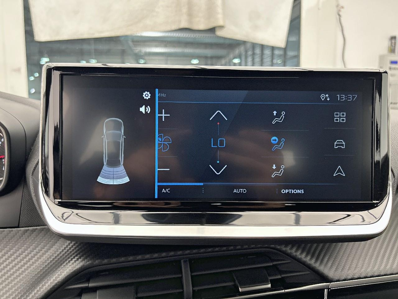 Peugeot 2008 100 s&s bvm6 style — photo 25