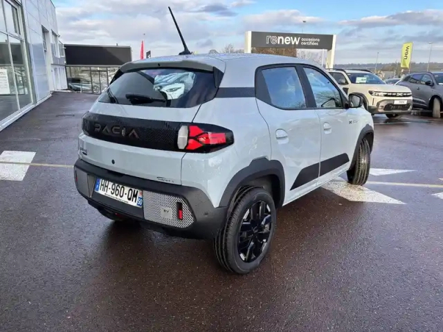 Dacia Spring electric 100 — photo 27