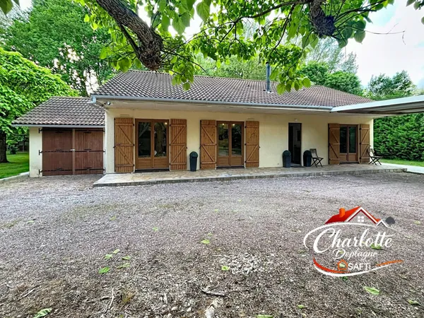 MAISON PLAIN-PIED 114m² - 8778m² DE TERRAIN