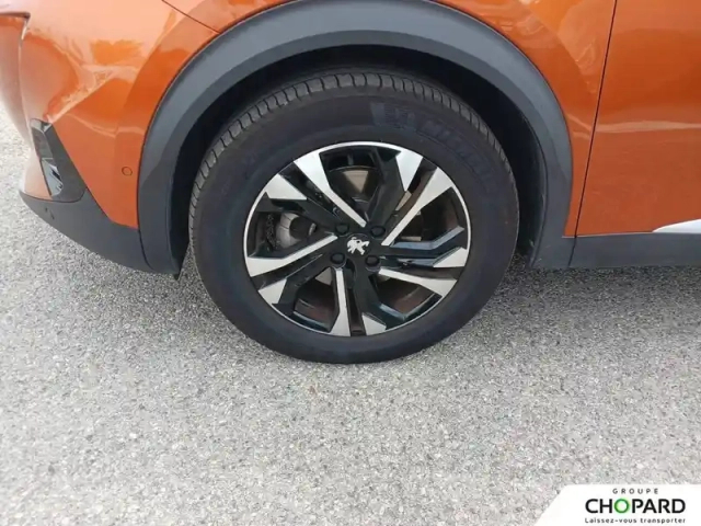 Peugeot 2008 electrique 136 ch — photo 12