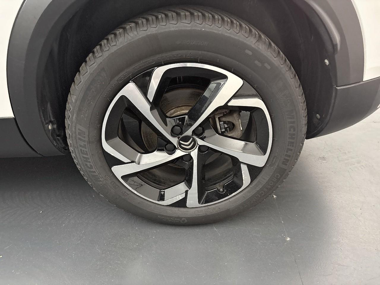 Citroën C5 Aircross hybride rechargeable 225 s&s e-eat8 c-series — photo 16