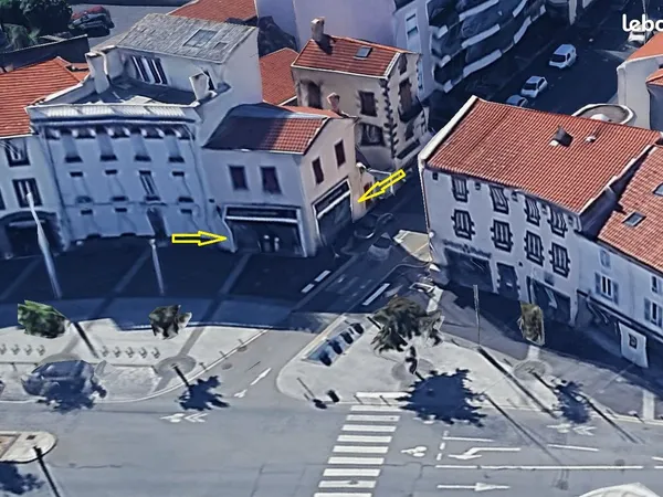 A louer - Local commercial 70 m2 - Montferrand, Place de la Fontaine
