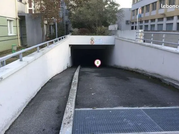 Parking Le Pecq