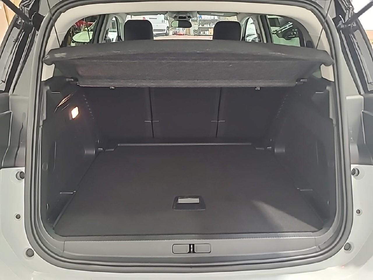 Citroën C5 Aircross hybride 136 e-dcs6 max — photo 14