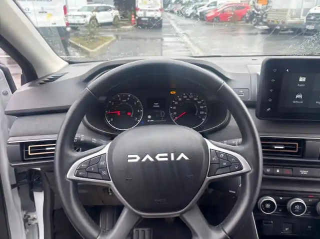 Dacia Jogger 1.0 tce 110ch extreme 7 places -24 — photo 7