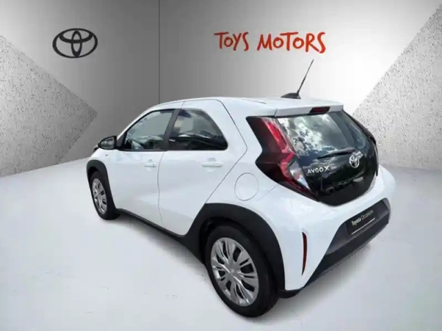 Toyota Aygo 1.0 vvt-i 72 dynamic — photo 3