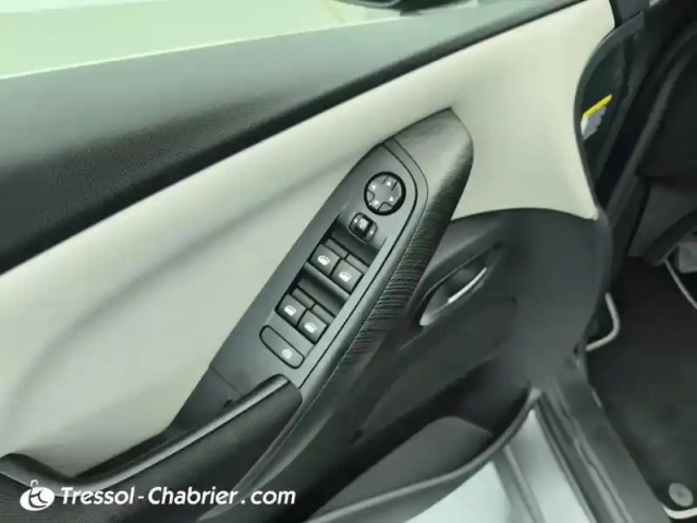 Citroën C4 Picasso bluehdi 120 s&amp;s eat6 feel — photo 28