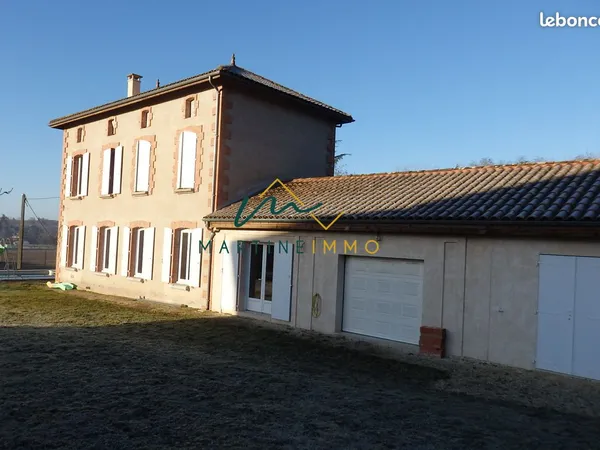 Maison 11 pièces 357 m²