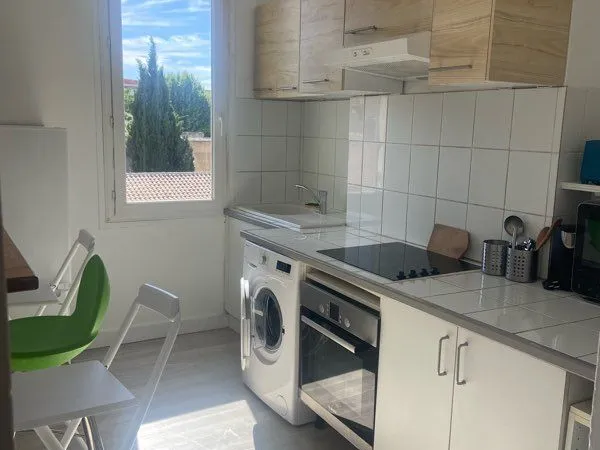 Lumineux type2 42m2 13005 crillon
