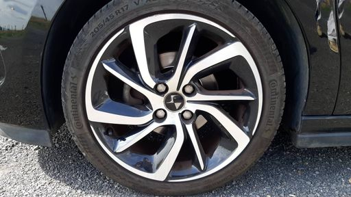 DS DS3 1.2 PureTech 130 - Sport Chic – 2018 – 87236 km – Essence – Boîte Manuelle — photo 17