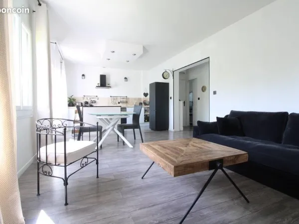 Très bel Appartement T2 meublé avec jardin à louer dans le 12 ème