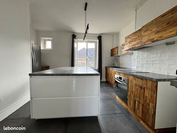 Appartement 3 pièces 84 m²