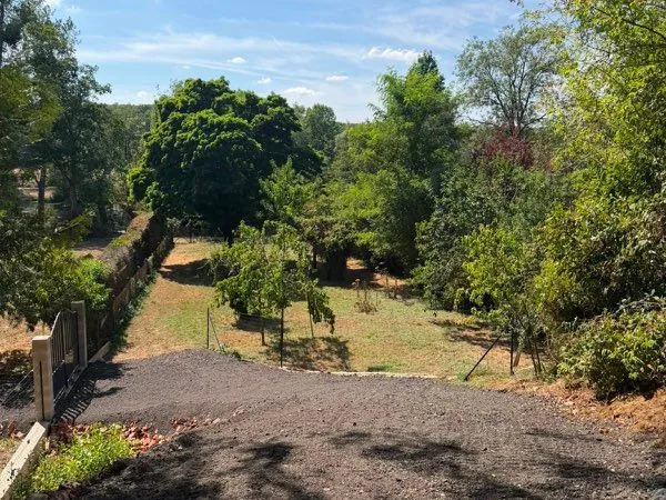 Terrain de loisirs 700 m² - Bord de Vienne - Accès privé - Chauvigny