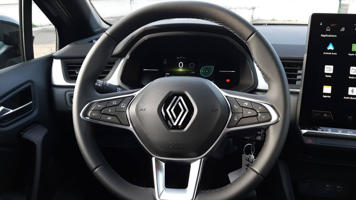 Renault Captur — photo 15