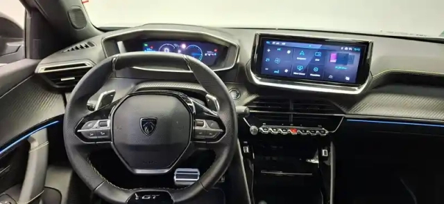 Peugeot 2008 hybrid 136 e-dcs6 — photo 104
