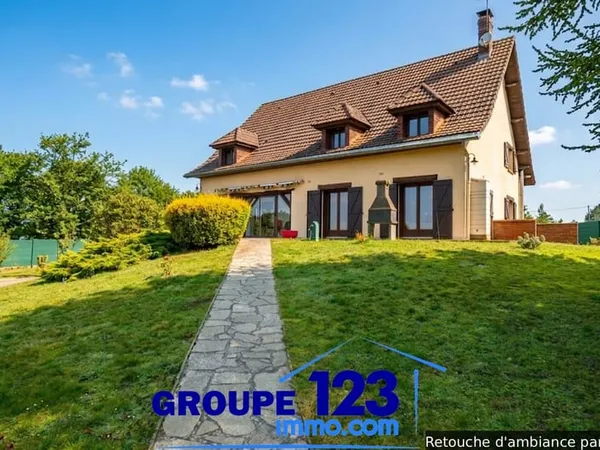 Propriété - 266 m2 - Les Hauts de Forterre