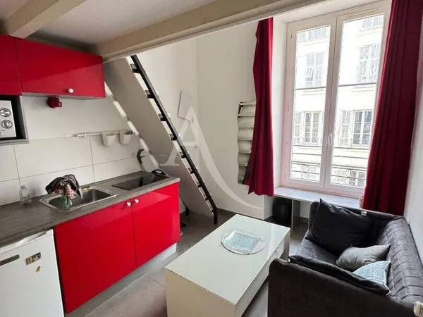 Appartement 1 pièce 11 m²