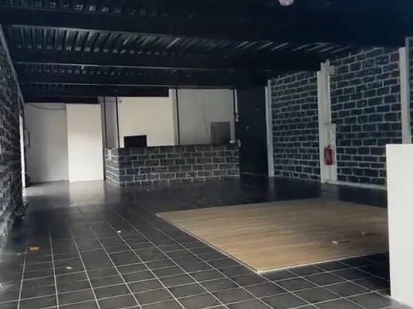 Local 120 m²
