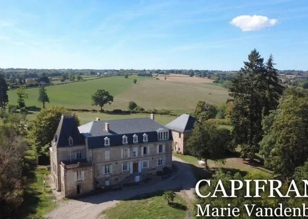 Château 18 pièces 230 m²