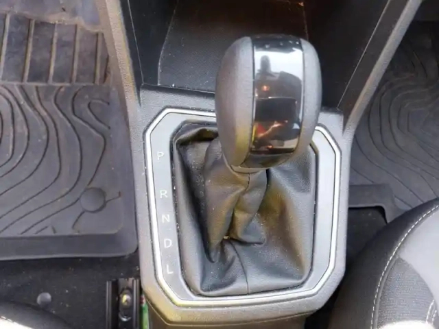 Dacia Sandero tce 90 cvt — photo 13
