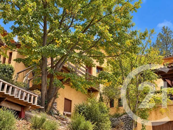 Maison 6 pièces 147 m²