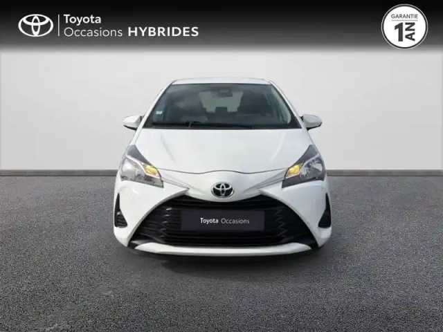 Toyota Yaris 70 vvt-i ultimate 5p — photo 5