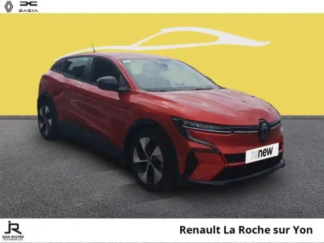 Renault Megane e-tech electric ev60 220ch equilibre super charge -b — photo 2