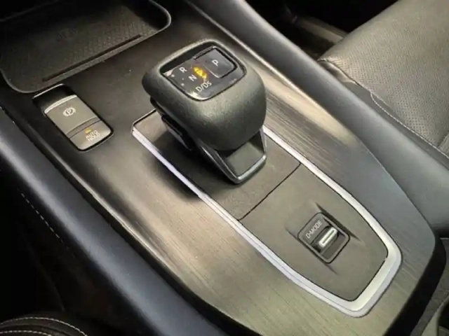 Nissan Qashqai mild hybrid 158 ch xtronic — photo 40