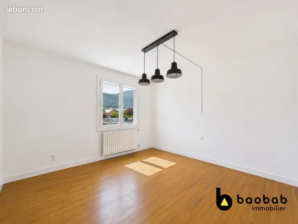 Maison 7 pièces 174 m²