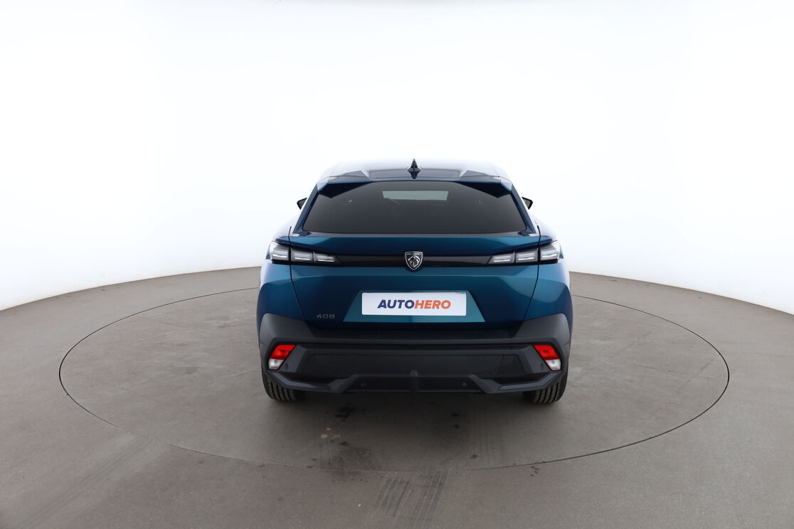 Peugeot 408 1.2 Hybrid Allure e-DCS6 — photo 4