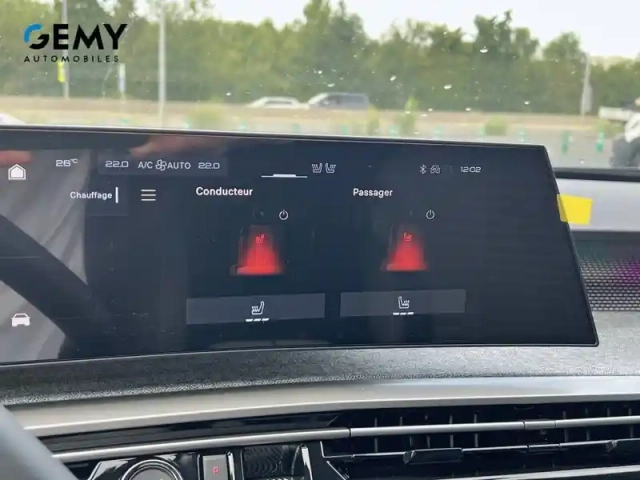 Peugeot 3008 electrique 230 ch grande autonomie 97 kwh — photo 47