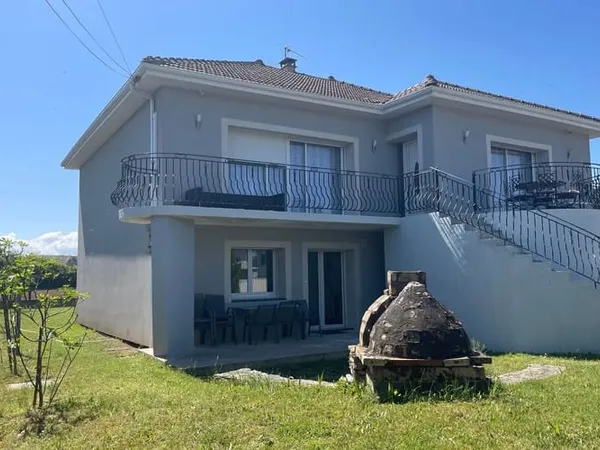 Maison 6 pièces 200 m²