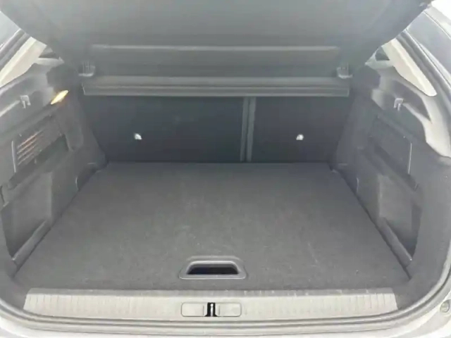 Citroën C4 e- 136 ch automatique — photo 6