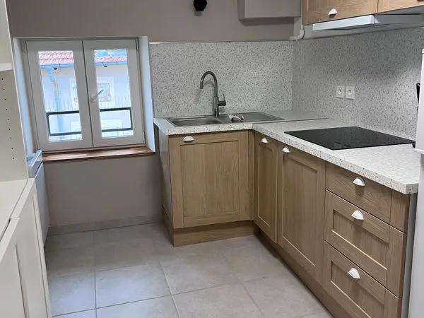 Appartement 2 pièces totalement rénové à louer
