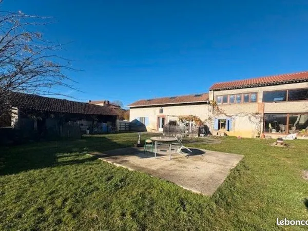 Maison Vente Larroque 6p 175m² 230000€