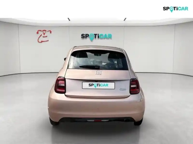 Fiat 500 e 118ch my23 — photo 4