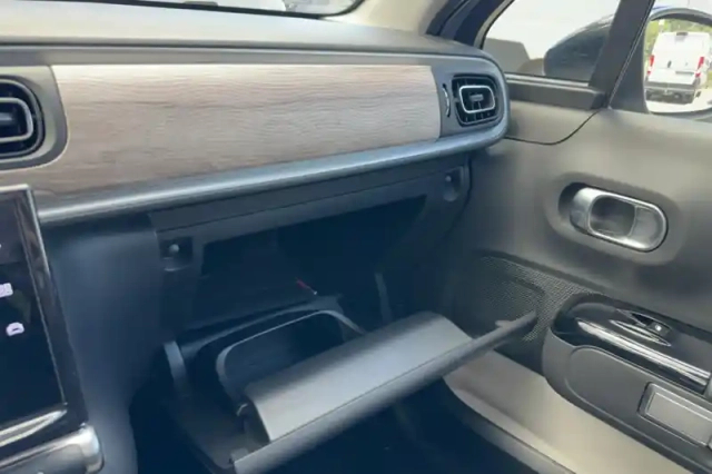 Citroën C3 puretech 110 s&amp;s bvm6 — photo 21
