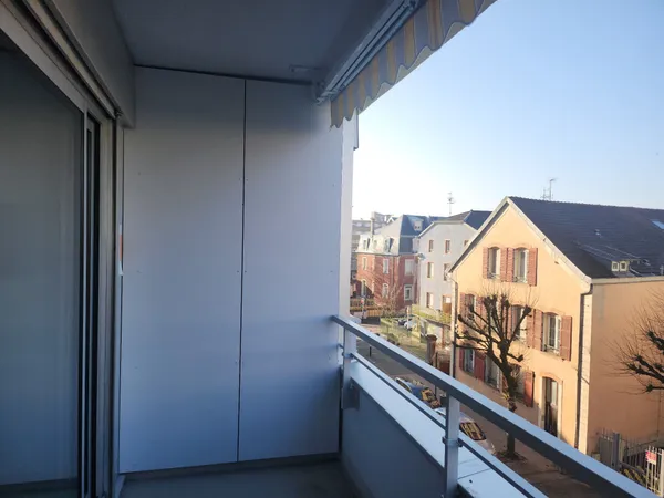 Loue T1 avec balcon