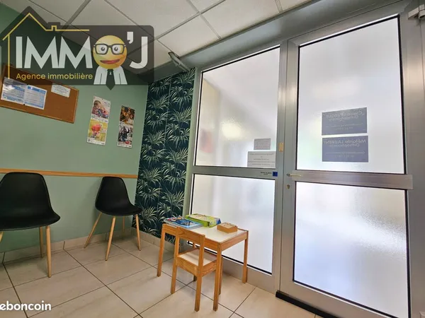 Local 42 m² Maxéville